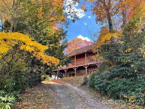 145 Little Boulder Ln, Seven Devils, NC 28604 photo 1
