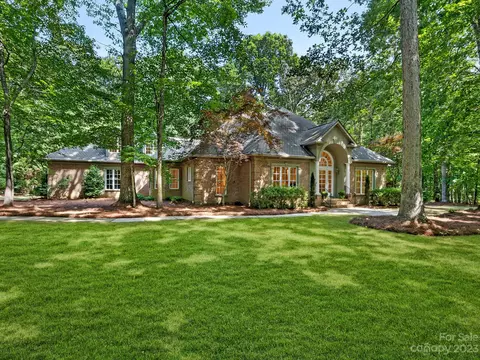 1030 Baron Rd, Waxhaw, NC 28173