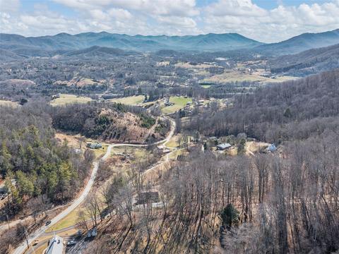2843 Hyder Mountain Rd, Clyde, NC 28721 photo 29