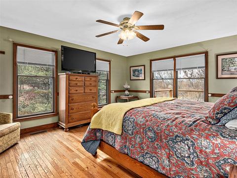 2843 Hyder Mountain Rd, Clyde, NC 28721 photo 9