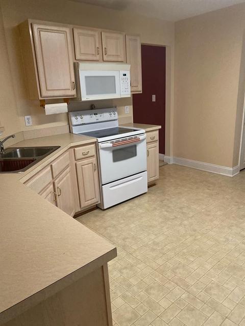 457 Doves Crest Ct, Stanley, NC 28164 photo 12