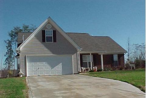 457 Doves Crest Ct, Stanley, NC 28164 photo 2