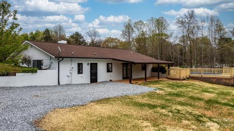 211 Jimmy Duncan Ln, Taylorsville, NC 28681