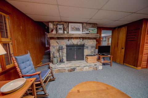 29 Rockledge Rd, Spruce Pine, NC 28777 photo 4