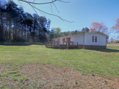 397 Chief Thomas Rd, Harmony, NC 28634 photo 16