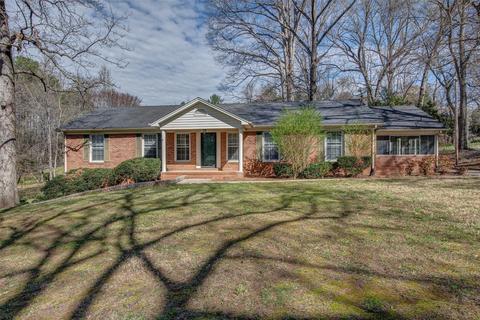 104 Devine St, Stanley, NC 28164 photo 1