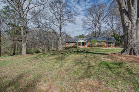 104 Devine St, Stanley, NC 28164 photo 2