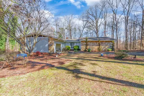 5390 Pinebrook Trl, Kannapolis, NC 28083
