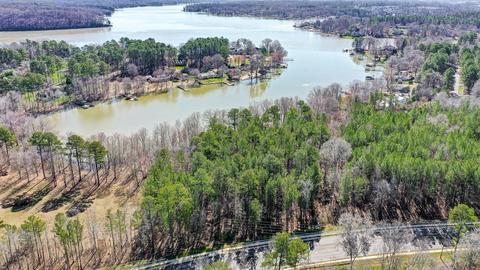 1094 Pole Branch Rd, Lake Wylie, SC 29710