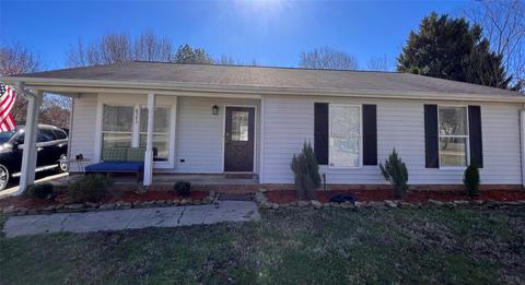 8543 Glenway Ct, Charlotte, NC 28226