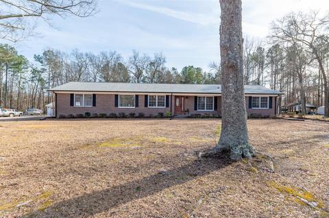 2715 Pineview Dr, Lancaster, SC 29720