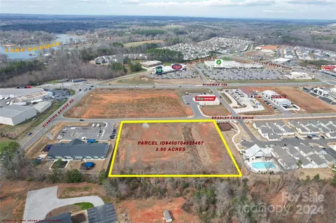 Bradley Long Drive, Sherrills Ford, NC 28673