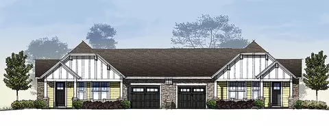 13 Bellflower Ln, Laurel Park, NC 28739