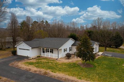 931 Malcolm Blvd, Connelly Springs, NC 28612