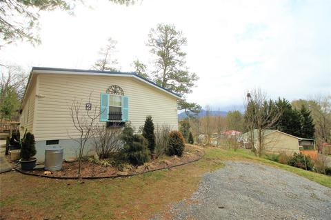2 Whisper St, Clyde, NC 28721 photo 1