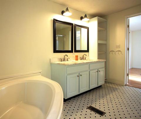 2 Whisper St, Clyde, NC 28721 photo 24