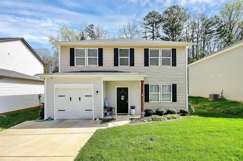 3320 Osceola Ln, Charlotte, NC 28269