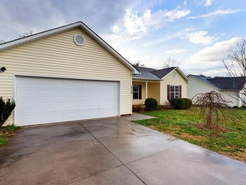 710 Gemcrest Dr NE, Conover, NC 28613 photo 4