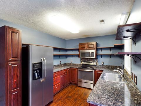 710 Gemcrest Dr NE, Conover, NC 28613 photo 9