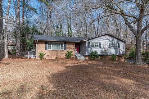 1022 E Meadow Dr, Lancaster, SC 29720