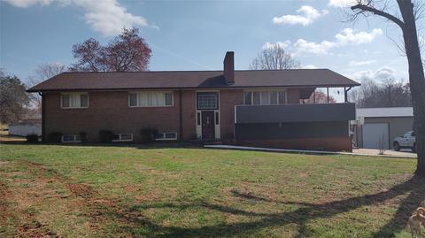 139 N Morvue Loop N, Statesville, NC 28625