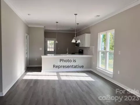 407 E Geroid St, Salisbury, NC 28144 photo 3