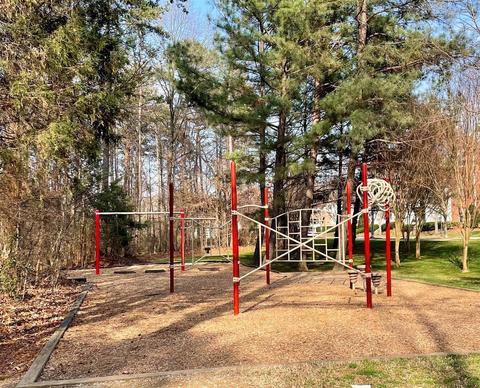 735 Peninsula Dr, Davidson, NC 28036 photo 21