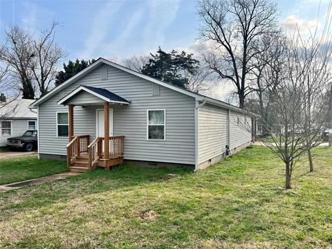 202 Church St, Cramerton, NC 28032