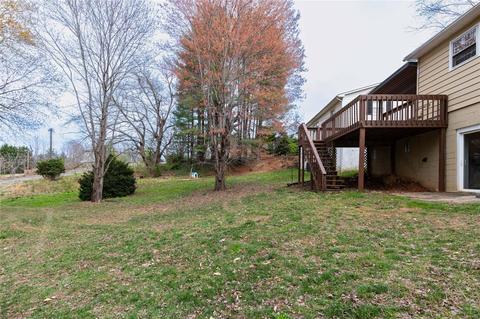 451 State St, Marion, NC 28752 photo 17