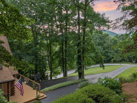 1 Lynnette Dr, Fairview, NC 28730 photo 4
