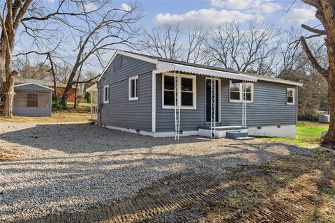 107 Hawkins Ave, Salisbury, NC 28144