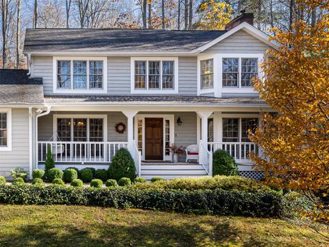 64 Mallonee Dr, Candler, NC 28715