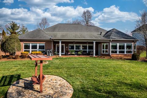 34 Shipwatch Dr, Hickory, NC 28601 photo 36