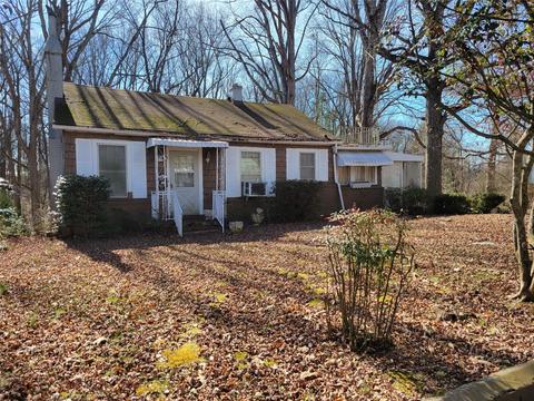 124 10th Ave, Hickory, NC 28602