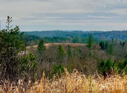 Low Valley 940 Way #940, Lenoir, NC 28645