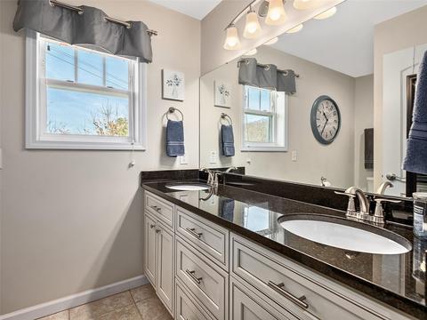 87 Towne Pl, Clyde, NC 28721 photo 13