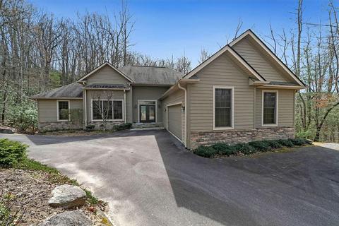 184 Dotsuwa Ct, Brevard, NC 28712