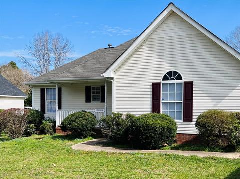 3000 Bobwhite Cir, Wingate, NC 28174 photo 2