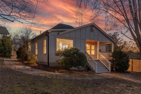 39 Wyatt St, Asheville, NC 28803
