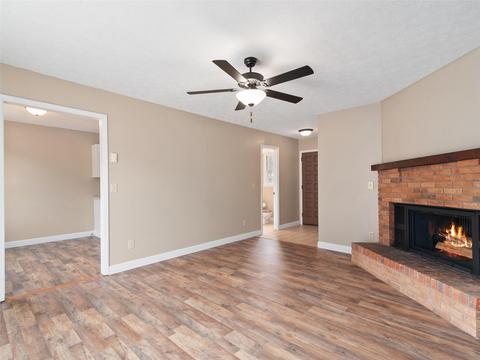 36 Pebblebrook St, Clyde, NC 28721 photo 9