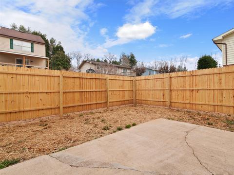 36 Pebblebrook St, Clyde, NC 28721 photo 8