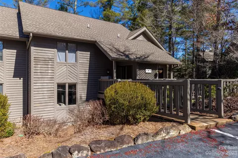 97 River Park Villas 4b Dr #4B, Sapphire, NC 28774