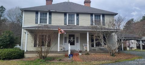 1295 Love Joy Rd, Troy, NC 27371