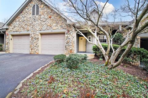 146 Stonecrest Ct, Lake Lure, NC 28746