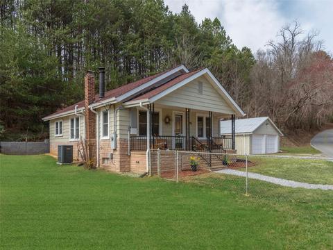 795 Crabtree Mountain Rd, Canton, NC 28716 photo 1