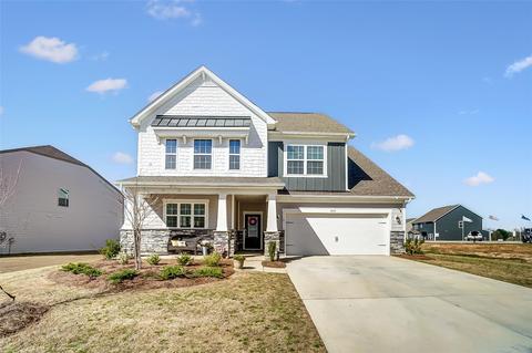 1640 Corwin Bend Rd, Tega Cay, SC 29708