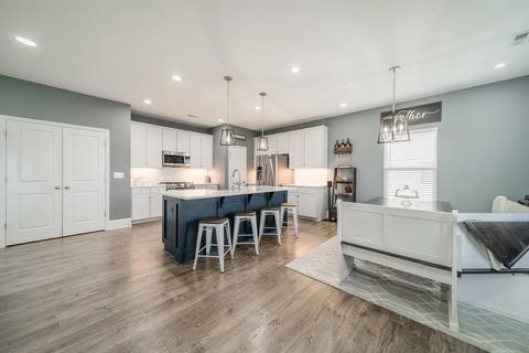 21004 Torrence Chapel Rd, Cornelius, NC 28031 photo 10