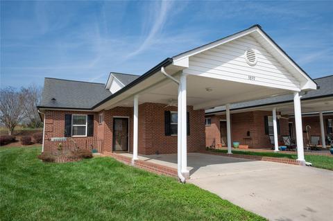 3897 Sage Ct, Denver, NC 28037