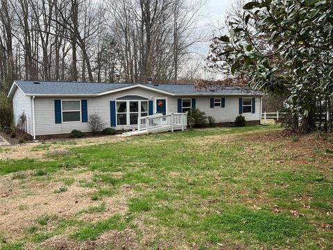 165 Harmony Blend Dr, Harmony, NC 28634 photo 3