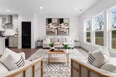 2707 Parkway Ave, Charlotte, NC 28208